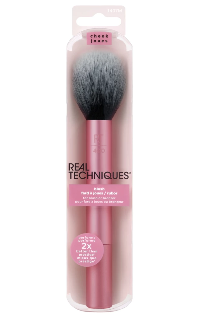 Real Techniques - Blush Brush på KICKS.se
