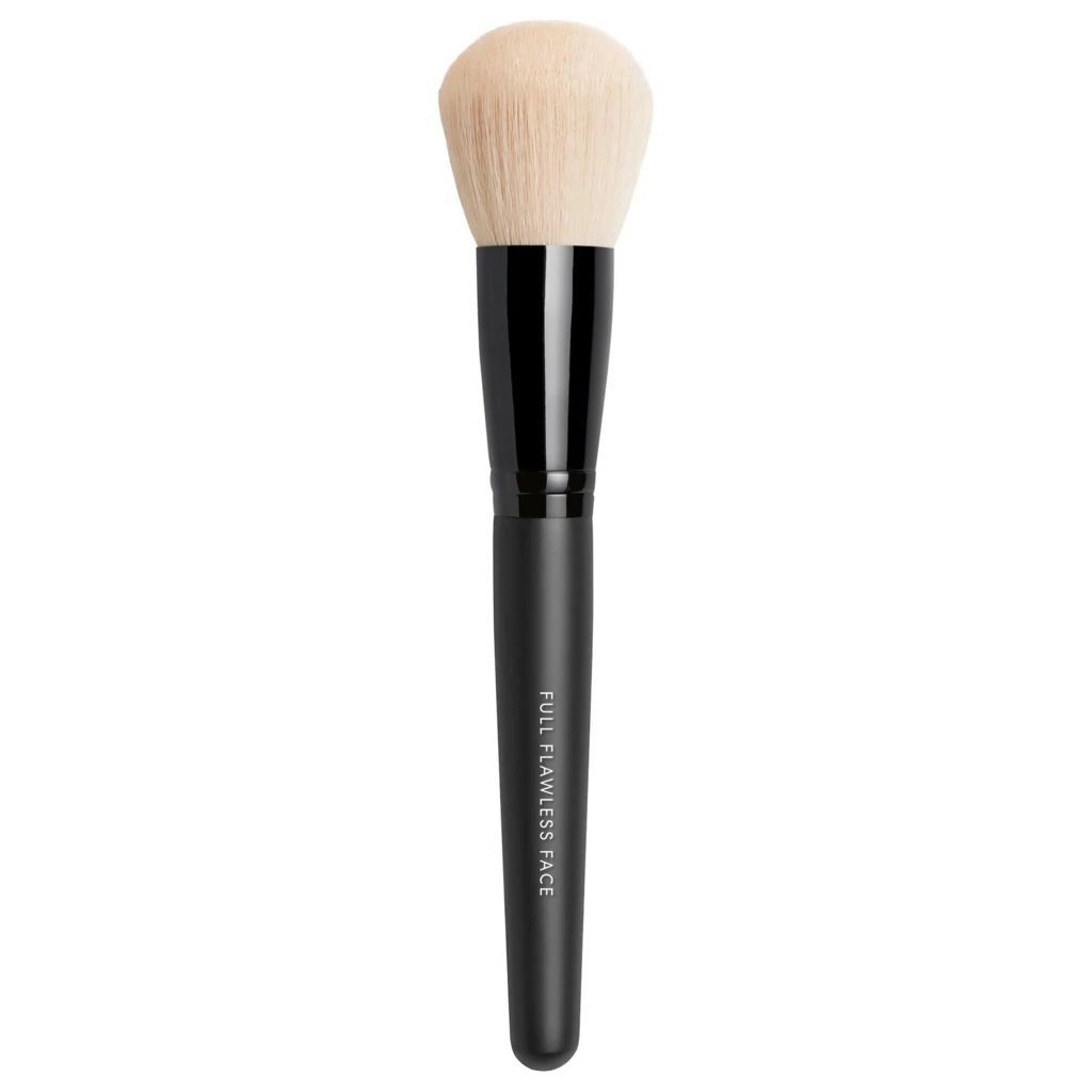 bareMinerals - Full Flawless Application Face Brush på KICKS.no
