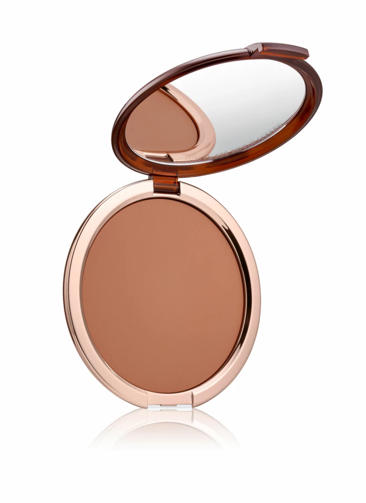 Estée Lauder - Bronze Goddess Powder Bronzer Medium på KICKS.no