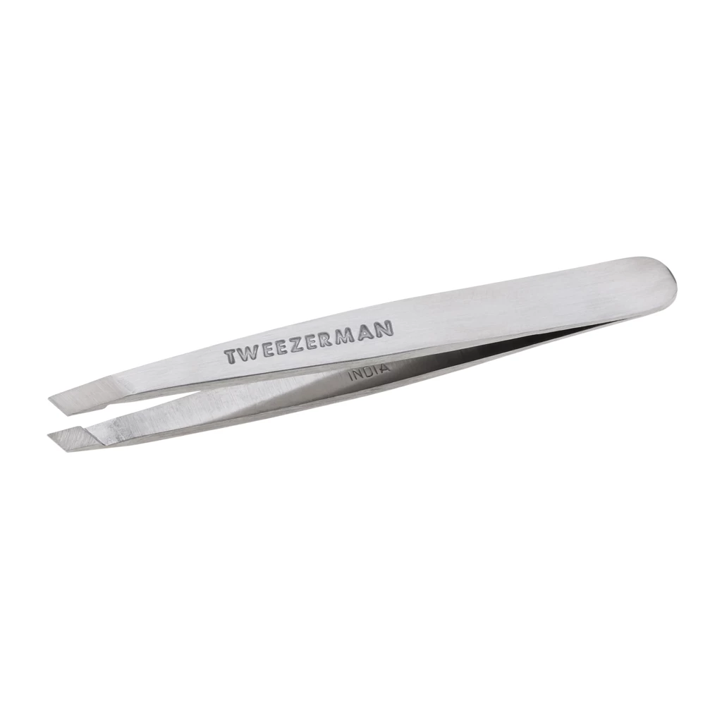 Tweezerman - Mini Slant Tweezer Stainless på KICKS.se