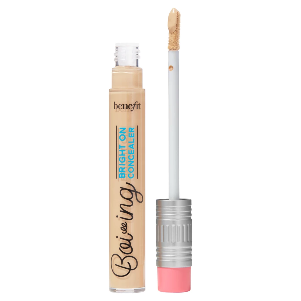 Benefit - Boi-ing Bright On Concealer 1 Lychee på KICKS.se