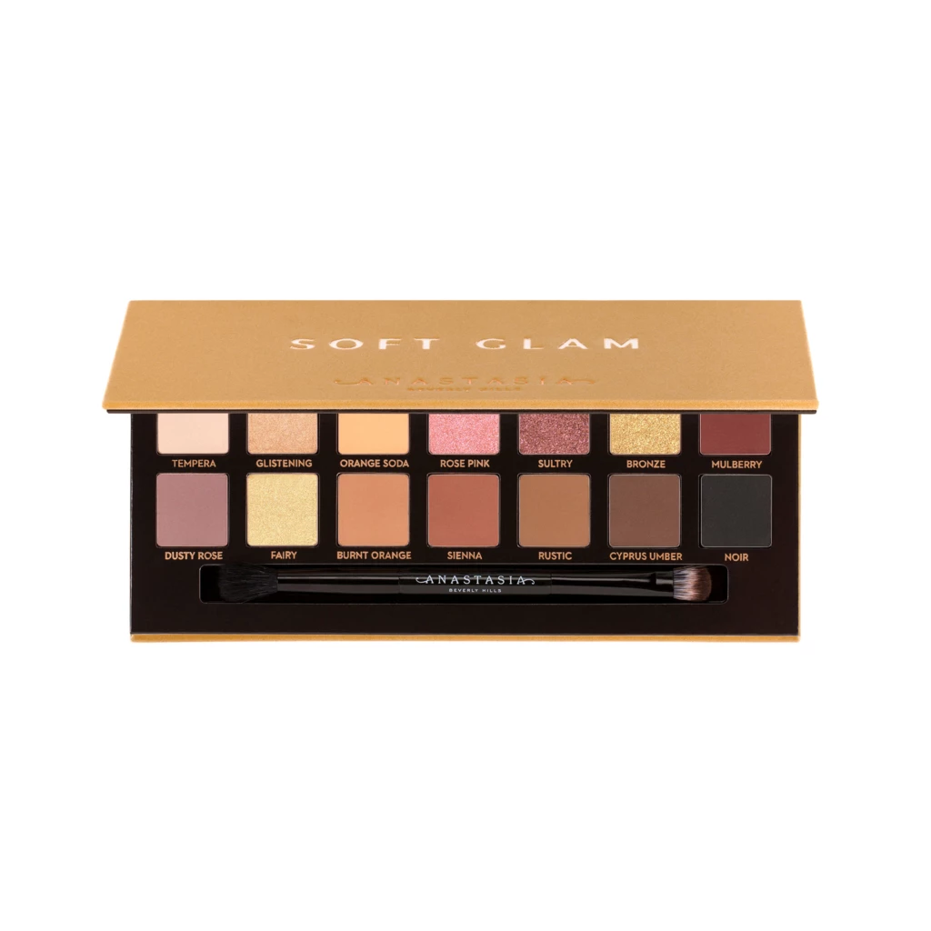 Anastasia - Soft Glam Eyeshadow Palette på KICKS.se