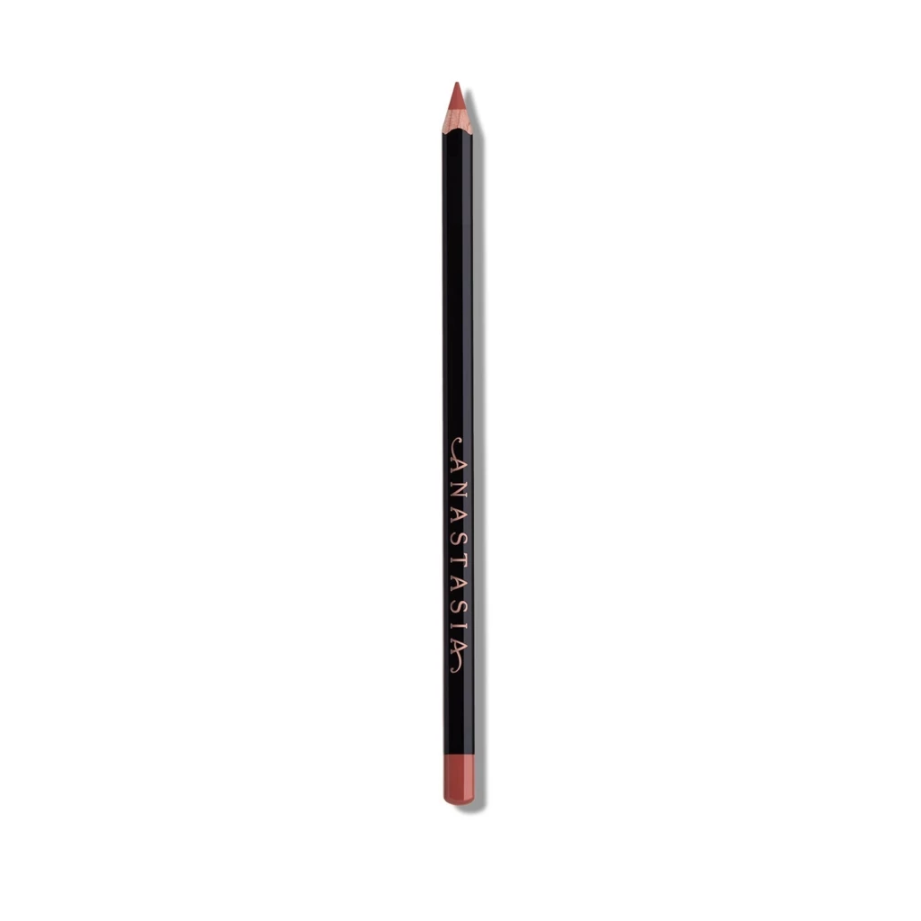 Anastasia - Lip Liner Raisin på KICKS.se