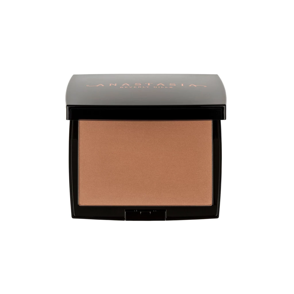 Anastasia - Bronzing Powder Saddle på KICKS.no