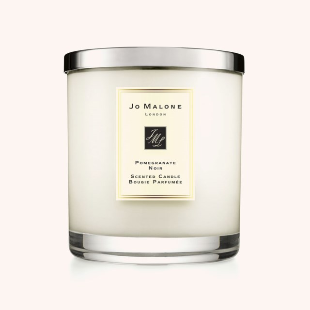 Pomegranate Noir Scented Candle 2100 g Pomegranate Noir Scented Candle 2100 g