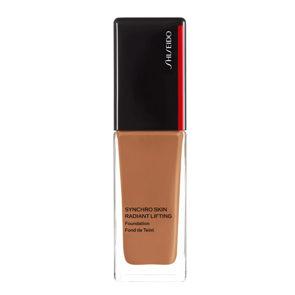 Shiseido - Radiant Lifting Foundation 430 Cedar på KICKS.no