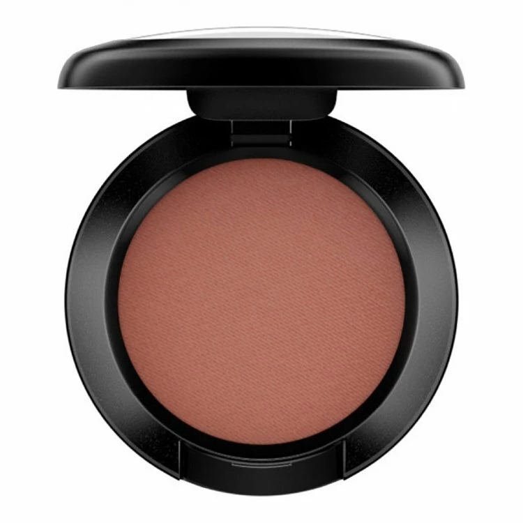 MAC - Satin Single Eye Shadow Brown Script på KICKS.no