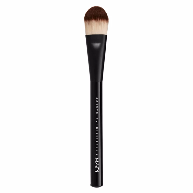 NYX Professional Makeup - Flat Foundation Pro Brush på KICKS.no