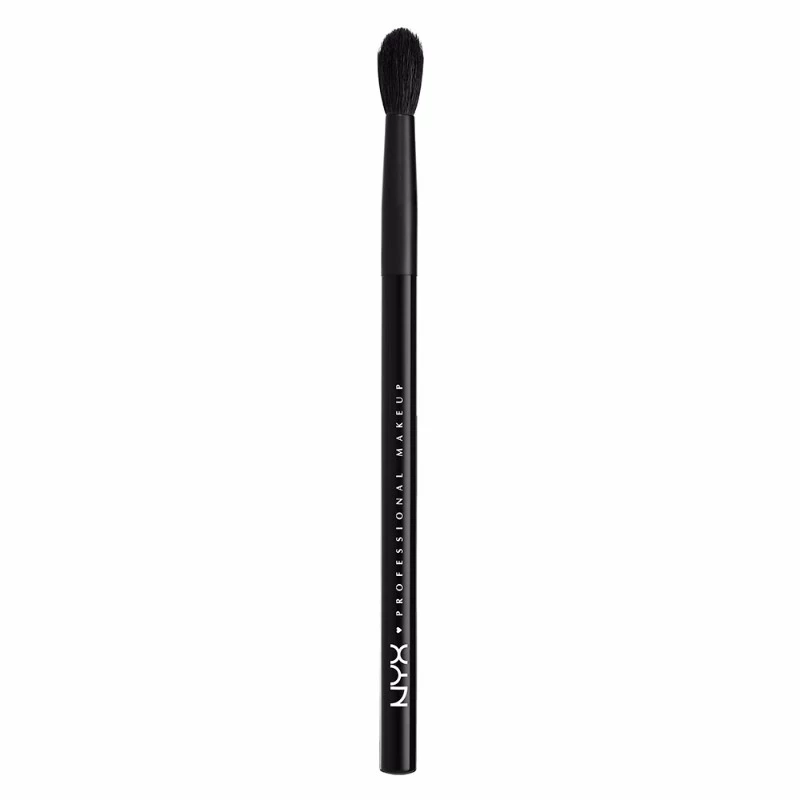NYX Professional Makeup - Crease Pro Brush på KICKS.se