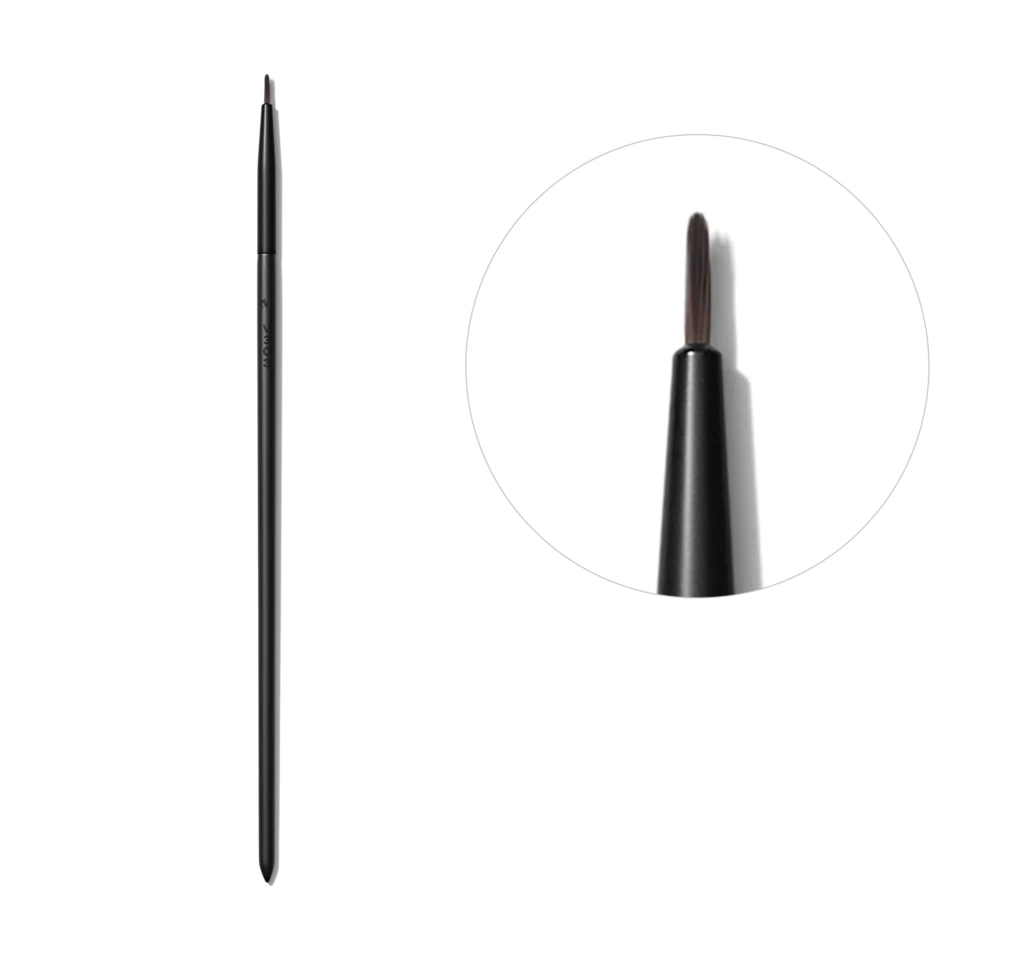 Morphe - V303 Small Pointed Detail Brush på KICKS.no