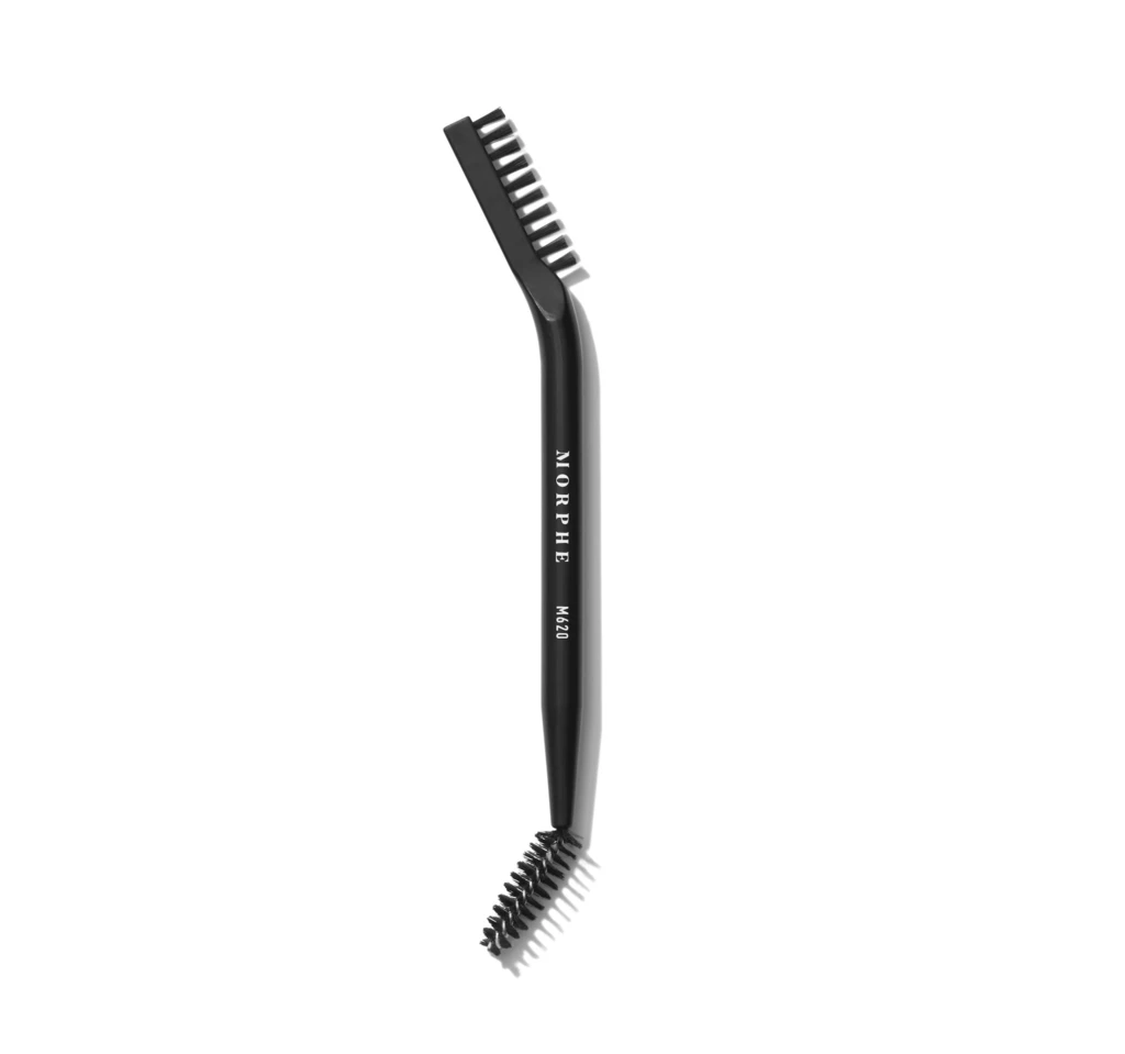 Morphe - M620 Brow Sculpt Dual Sided Eyebrow Brush på KICKS.se