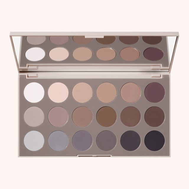 18CT Matte Essentials Artistry Palette 18CT Matte Essentials Artistry Palette