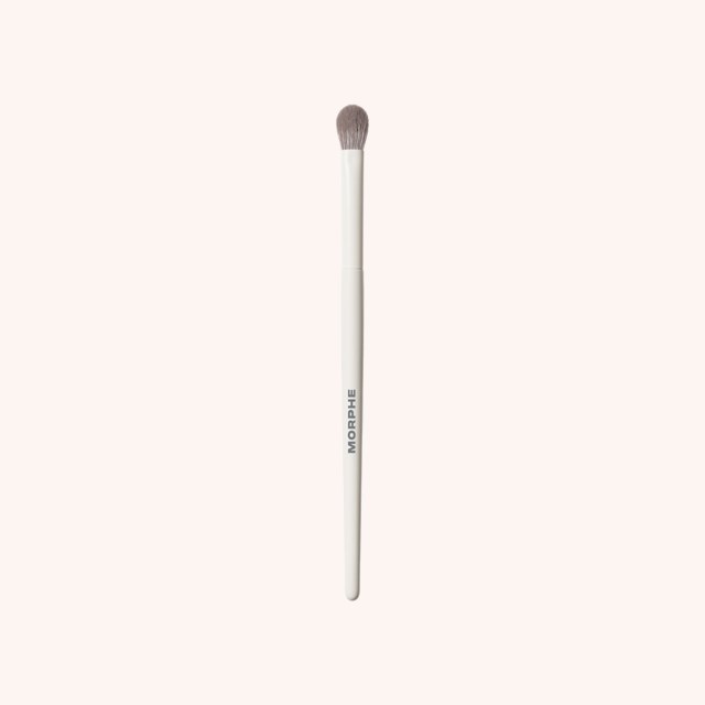 M332 Medium Rounded Blender Eyeshadow Brush
