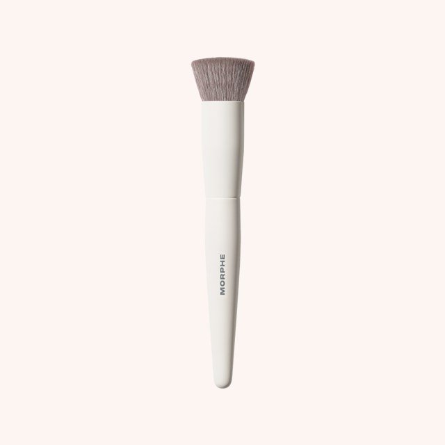 M106 Flat-Topped Foundation Brush M106 Flat-Topped Foundation Brush