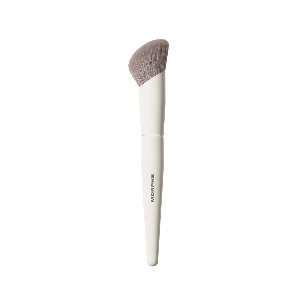 Morphe - M103 Angled Cream & Liquid Foundation Brushosoitteessa Kicks.fi