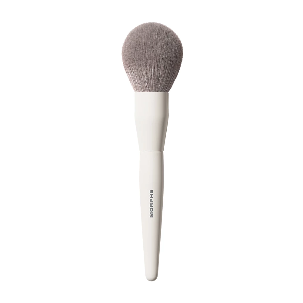 Morphe - M161 Large Rounded Powder Brush på KICKS.no