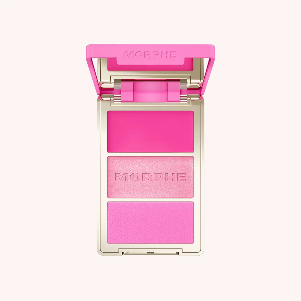 Cheek Thrills Multi-Finish Face Trio Après-Ski