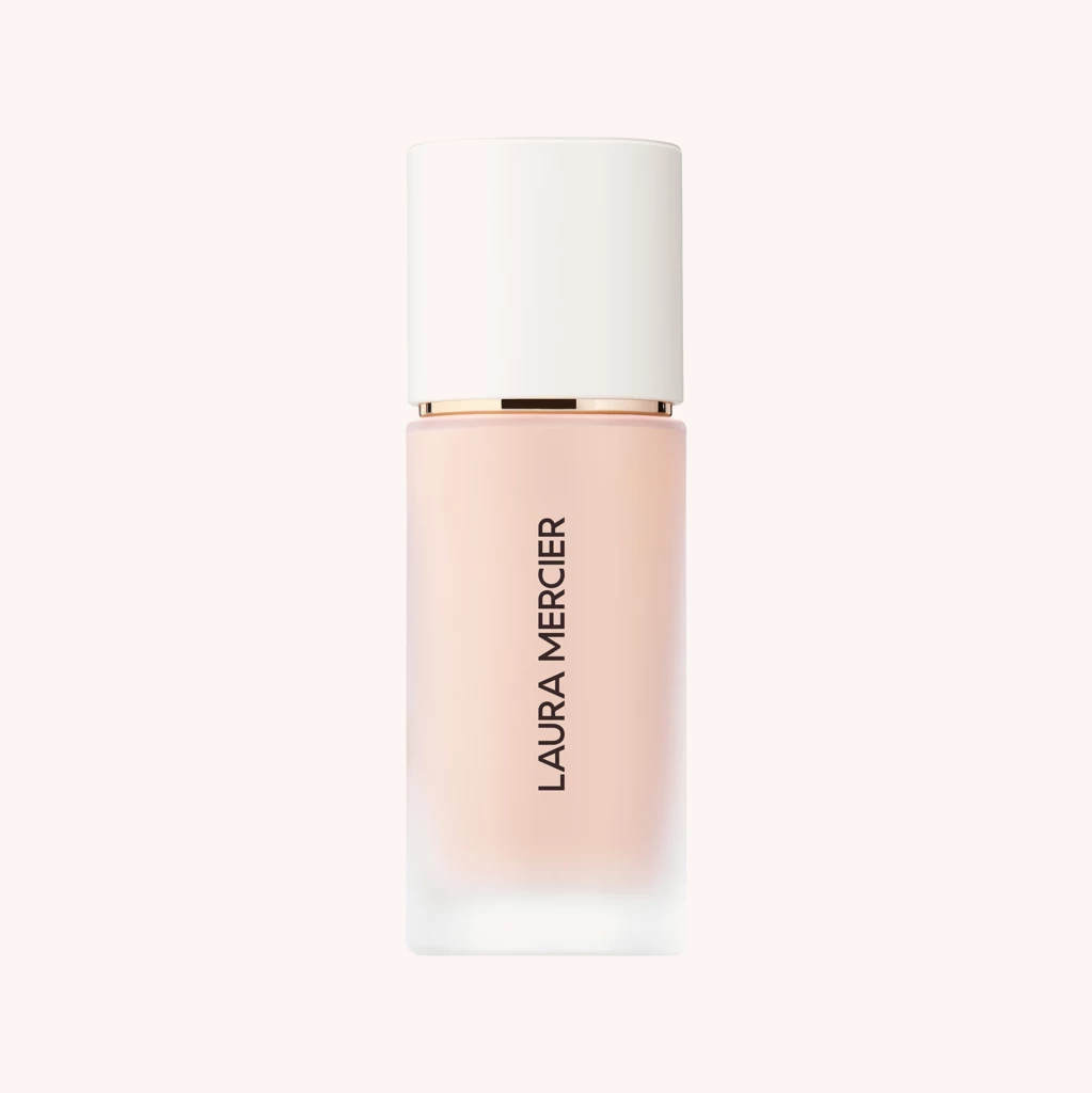 Real Flawless Weightless Perfecting Foundation 0C Opal