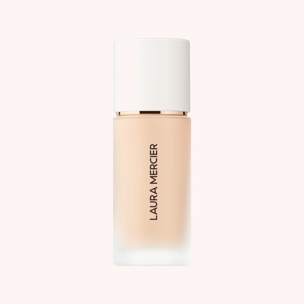 Real Flawless Weightless Perfecting Foundation 0N1 Silk