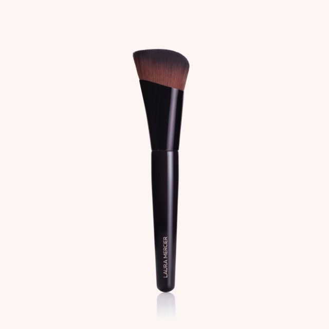 Real Flawless Foundation Brush Real Flawless Foundation Brush