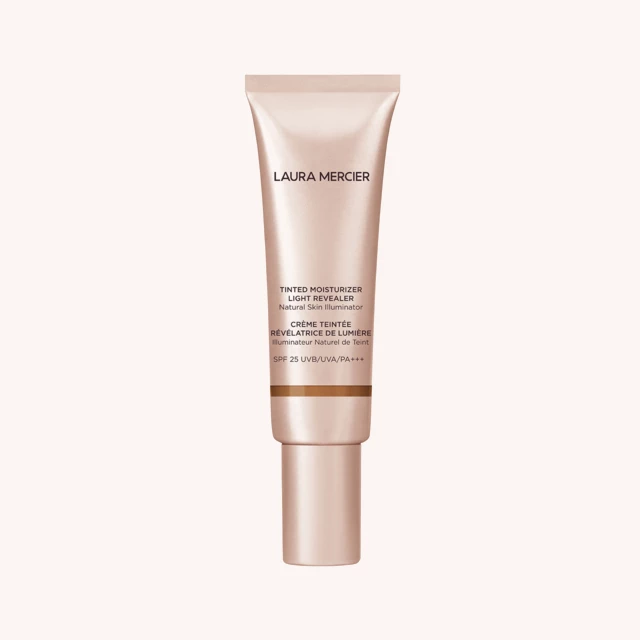 Tinted Moisturizer Light Revealer Natural Skin Illuminator SPF25 5N1 Walnut Tinted Moisturizer Light Revealer Natural Skin Illuminator SPF25 5N1 Walnut