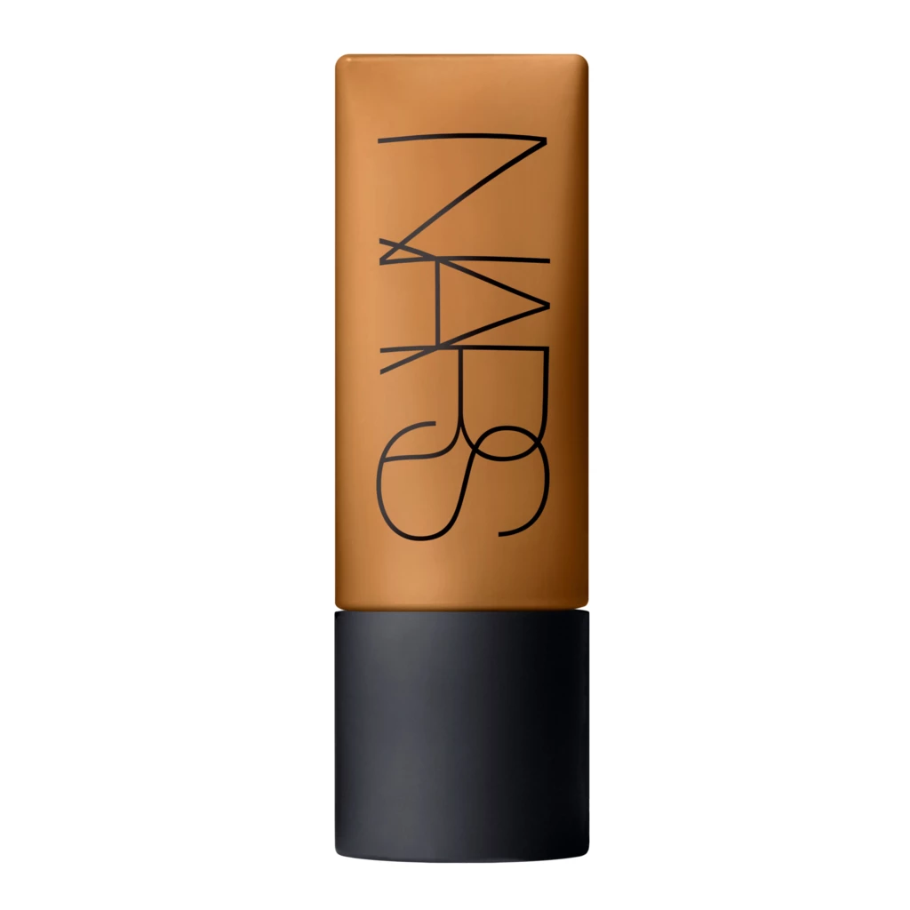 NARS - Soft Matte Complete Foundation Macao på KICKS.no
