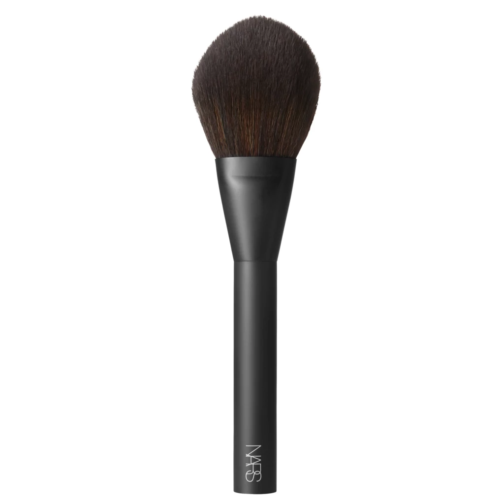 NARS - #13 Powder Brush på KICKS.no