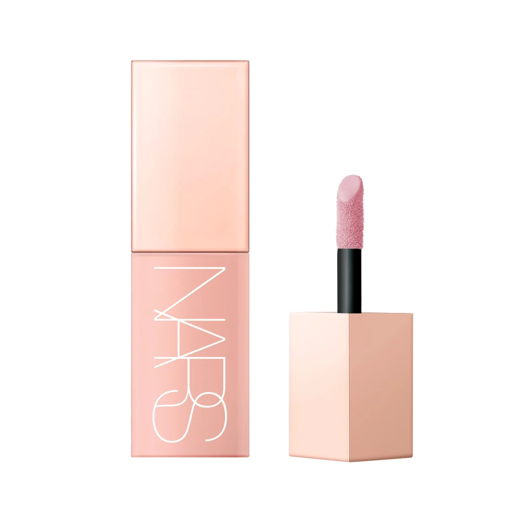 NARS - Afterglow Liquid Blush Behave på KICKS.no