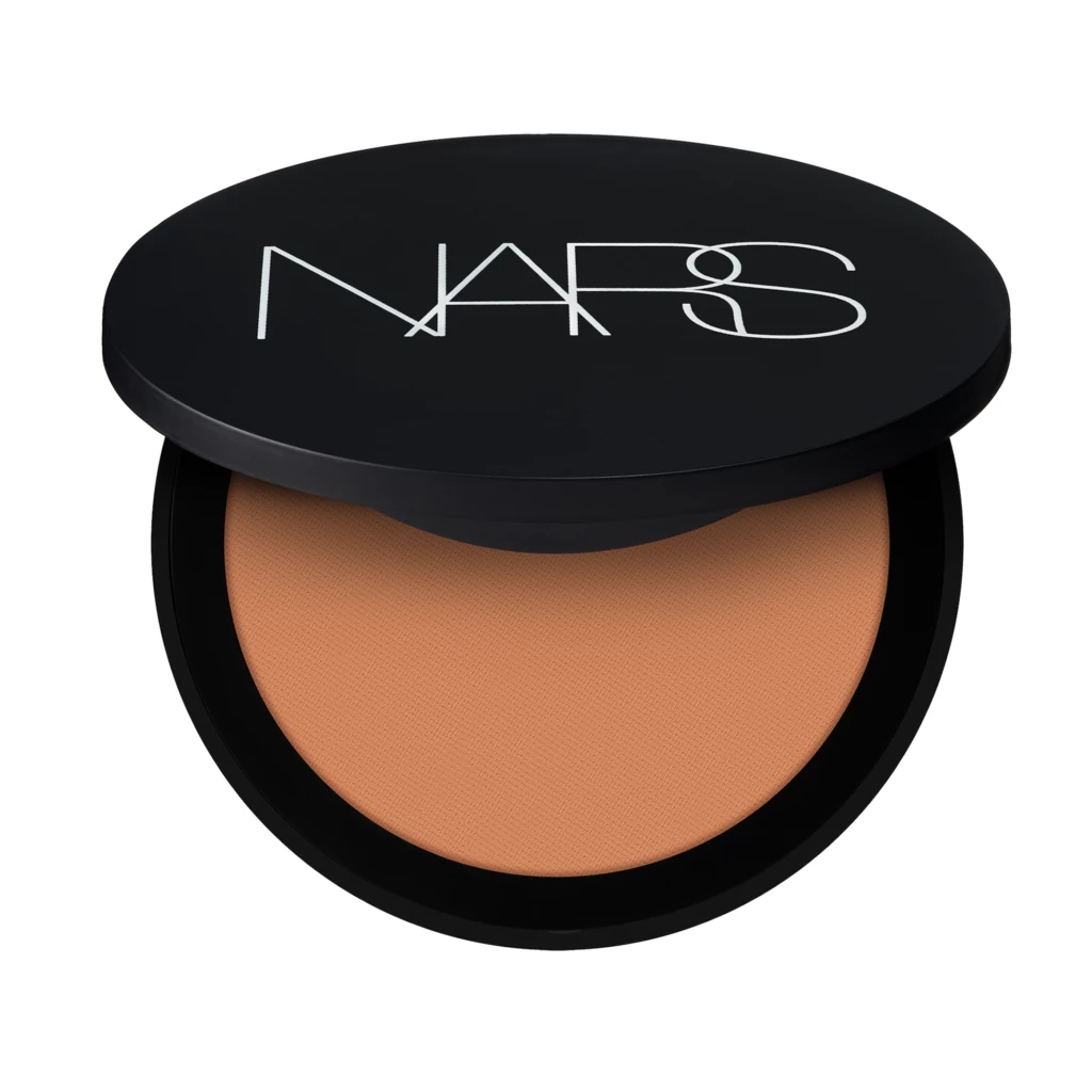 NARS - Soft Matte Advanced Perfecting Powder Offshore på KICKS.se