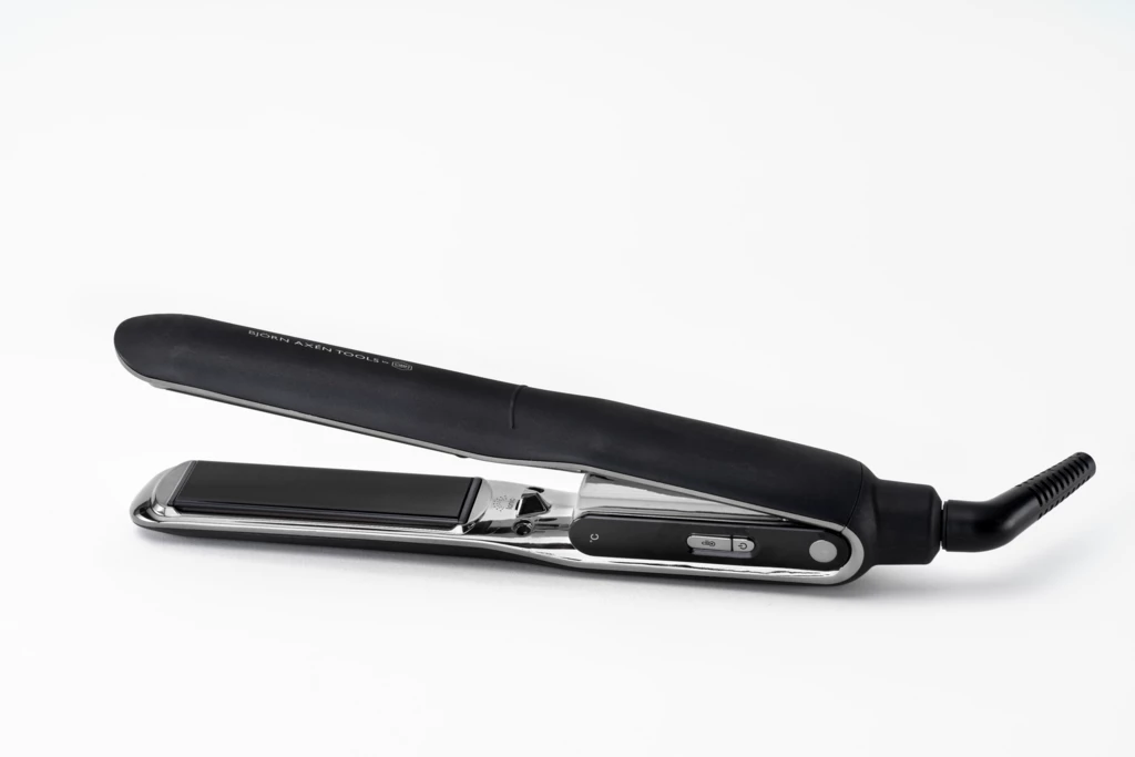 OBH Nordica - Björn Axén Tools - Thermo Straightener Black på KICKS.se