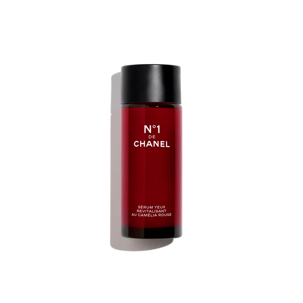 CHANEL - Smooths - Revives - Gives Eyes A Wide-Awake Look på KICKS.no