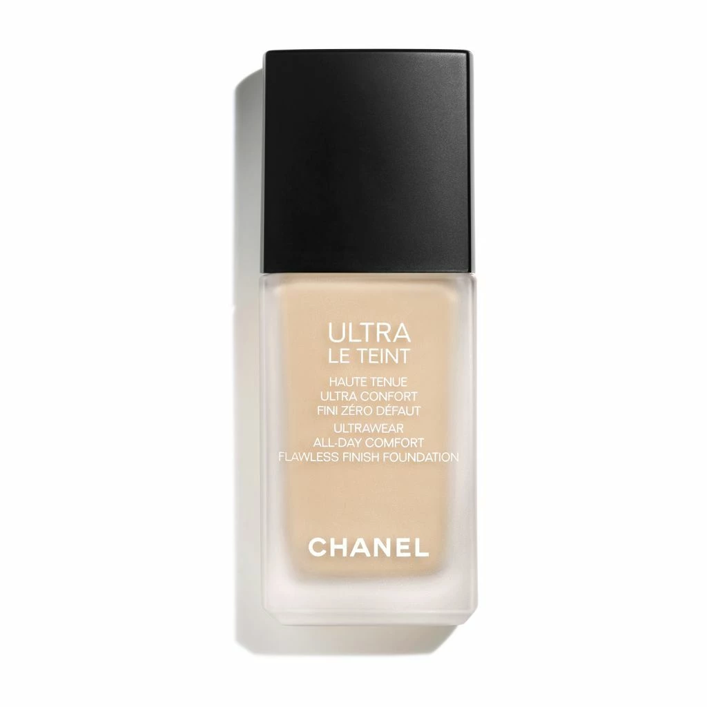 CHANEL - Ultrawear - All-Day Comfort - Flawless Finish Foundation på KICKS.no