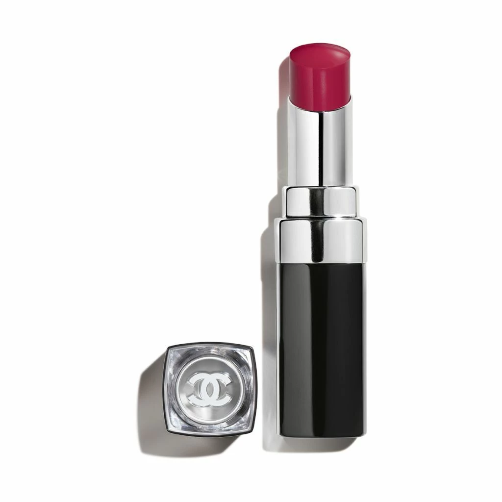 CHANEL - Hydrating And Plumping Lipstick. Intense, Long-Lasting Colour And Shine på KICKS.no