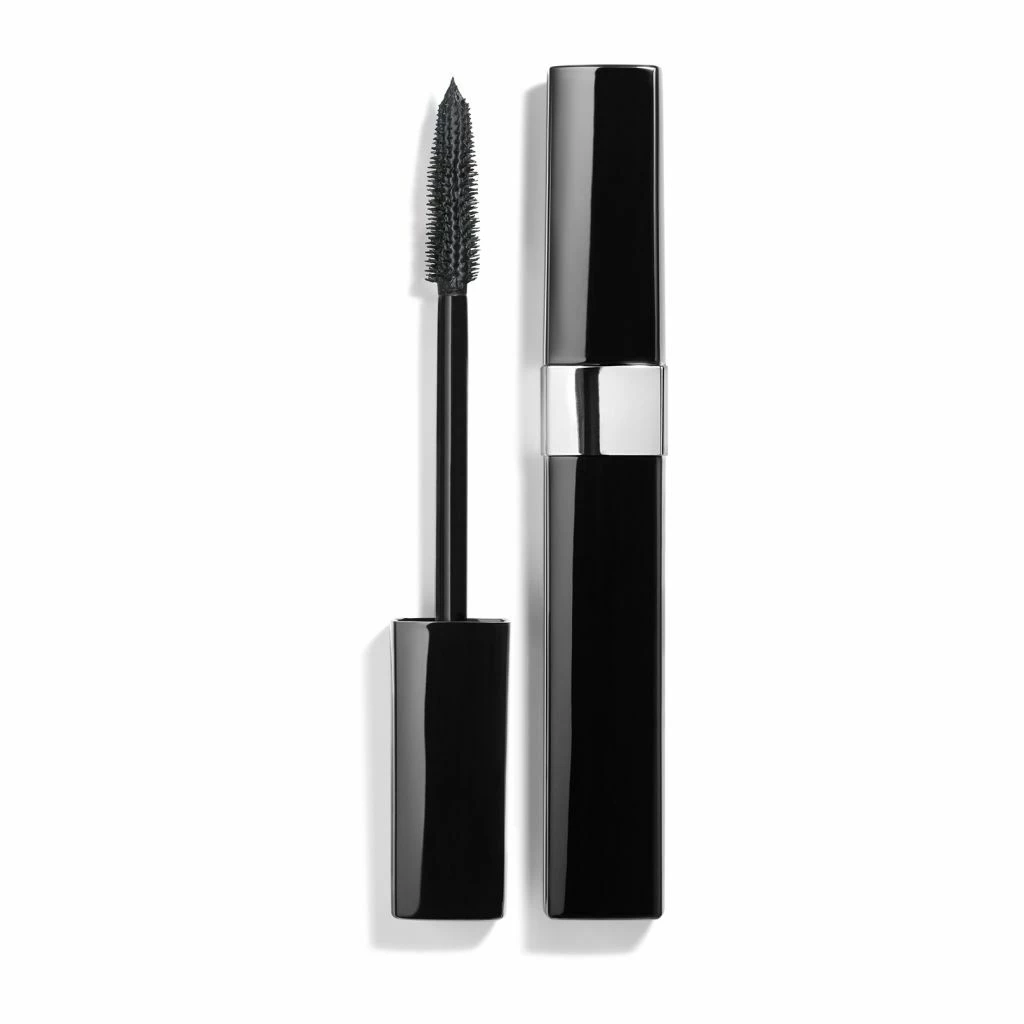 CHANEL - Definition And Curl Mascara på KICKS.no