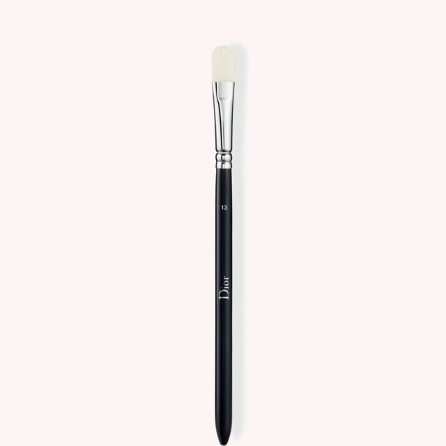 Backstage Concealer Brush N° 13 Backstage Concealer Brush N° 13