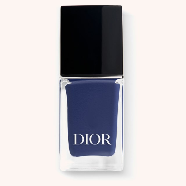 Vernis Nail Polish With Gel Effect And Couture Color 796 Denim Vernis Nail Polish With Gel Effect And Couture Color 796 Denim