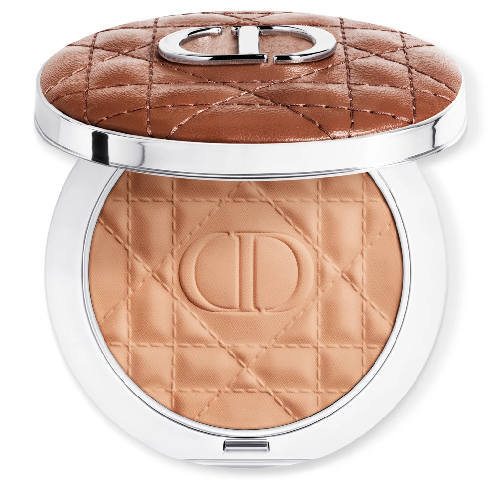 DIOR - Forever Nude Bronzer Velvet 02 Light Matte på KICKS.se