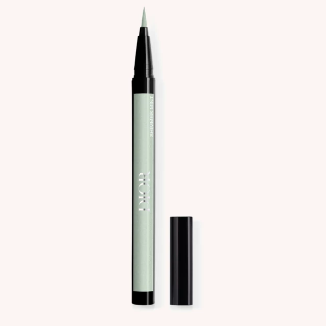 Diorshow Liquid Liner Ultra-Precise Felt-Tip Eyeliner 301 Shimmer Mint Diorshow Liquid Liner Ultra-Precise Felt-Tip Eyeliner 301 Shimmer Mint