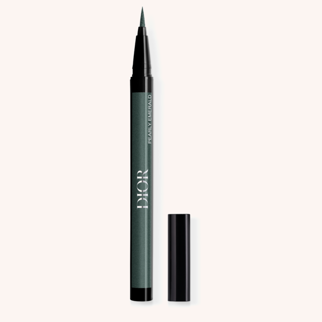 Diorshow Liquid Liner Ultra-Precise Felt-Tip Eyeliner 386 Pearly Emerald Diorshow Liquid Liner Ultra-Precise Felt-Tip Eyeliner 386 Pearly Emerald