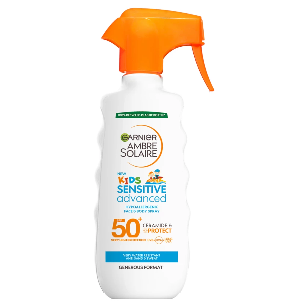 Garnier - Ambre Solaire Sensitive Advanced Kids Hypoallergenic Face & Body Spray SPF50+ 270 ml på KICKS.se