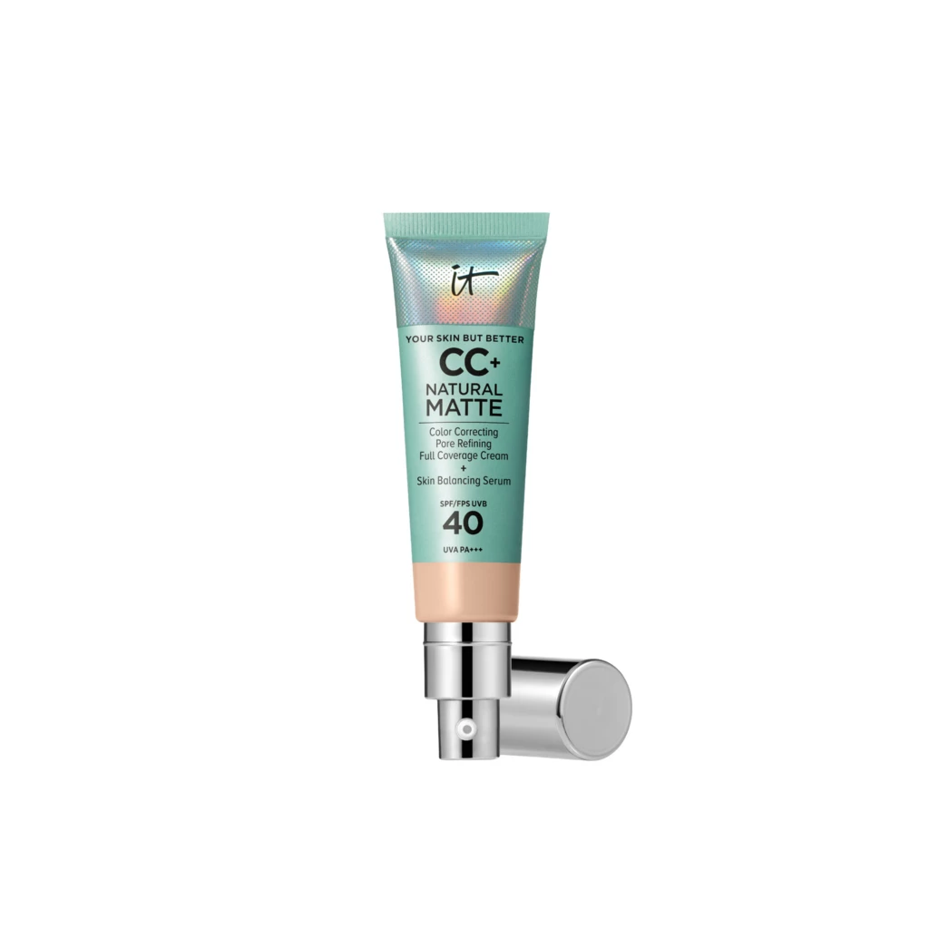 IT Cosmetics - Your Skin But Better CC+ Natural Matte SPF40 CC Cream Fair Light på KICKS.se