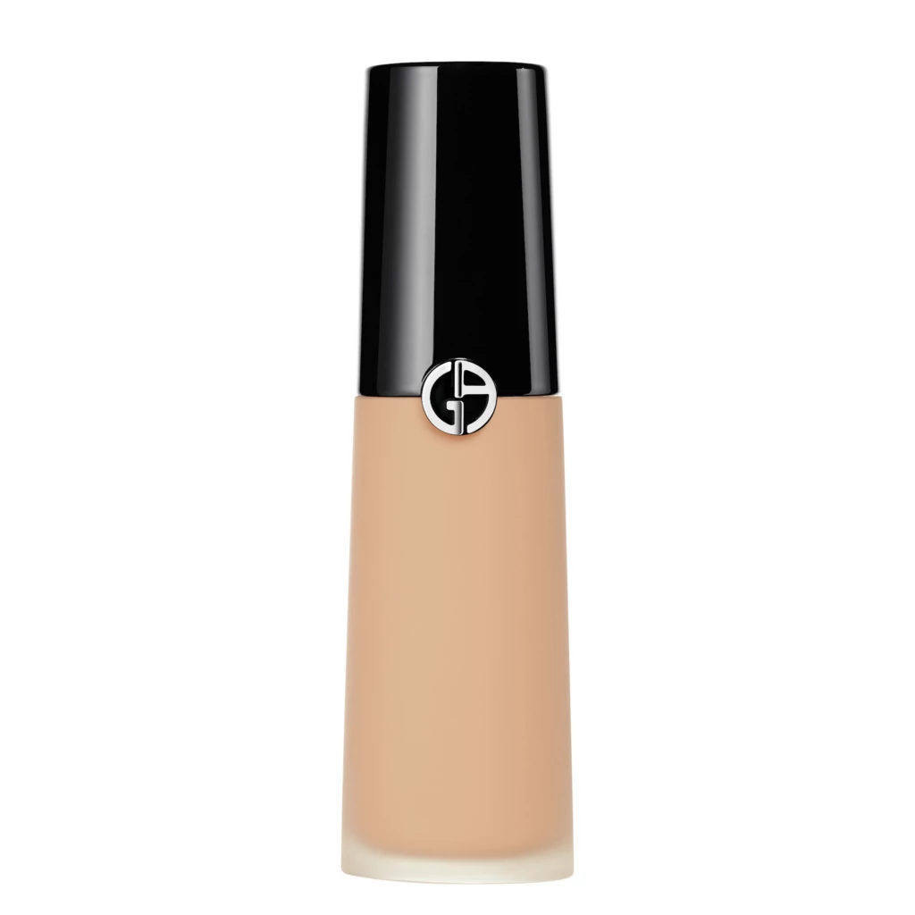 Armani - Luminous Silk Concealer 4.5 på KICKS.se