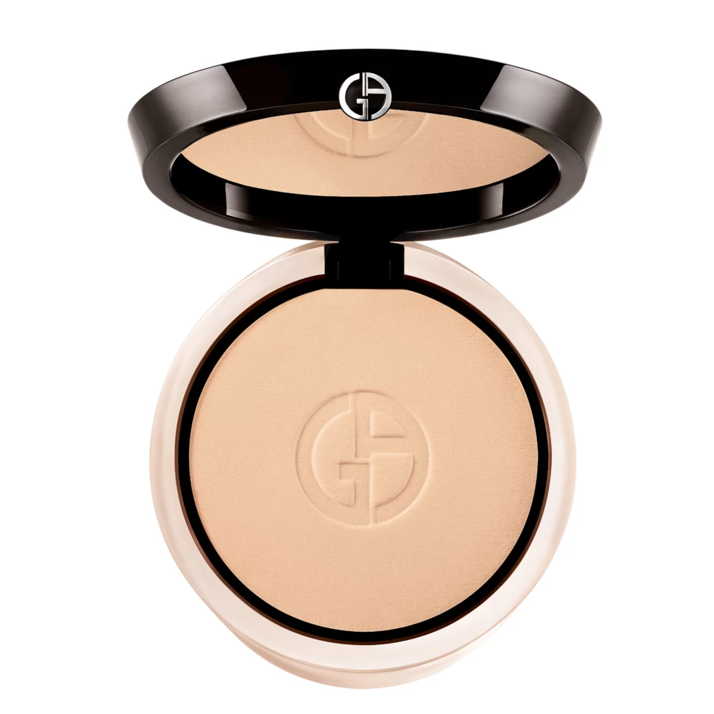 Armani - Power Fabric Compact 01 Light på KICKS.se