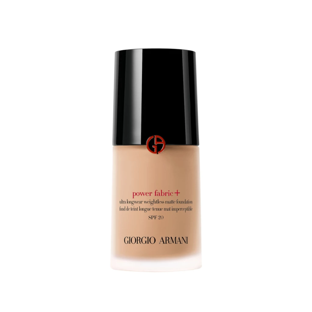 Armani - Power Fabric+ Foundation 5 på KICKS.no