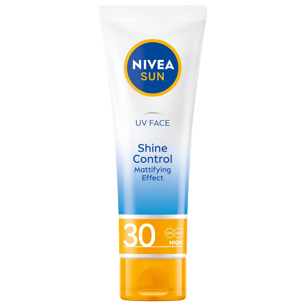 NIVEA - UV Face Shine Control Cream SPF30 50 mlosoitteessa Kicks.fi