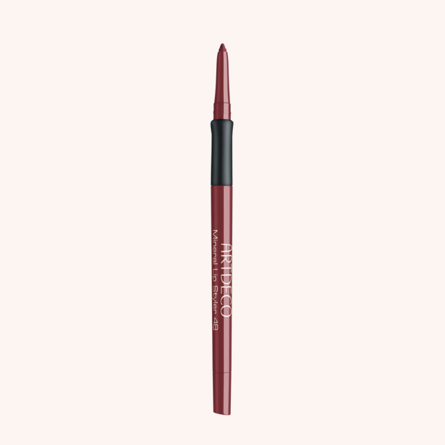 Mineral Lip Styler Lipliner 48 Black Cherry Queen Mineral Lip Styler Lipliner 48 Black Cherry Queen