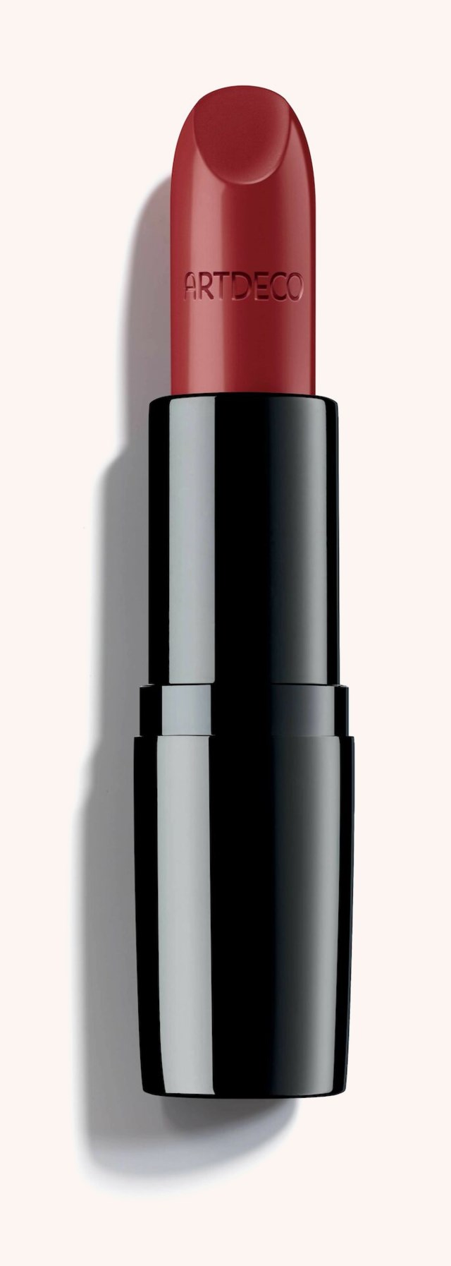Perfect Color Lipstick 806 Artdeco Red Perfect Color Lipstick 806 Artdeco Red