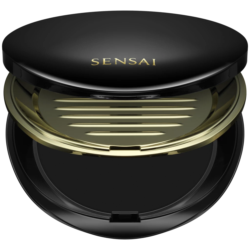 SENSAI - Compact Case For Total Finish på KICKS.se