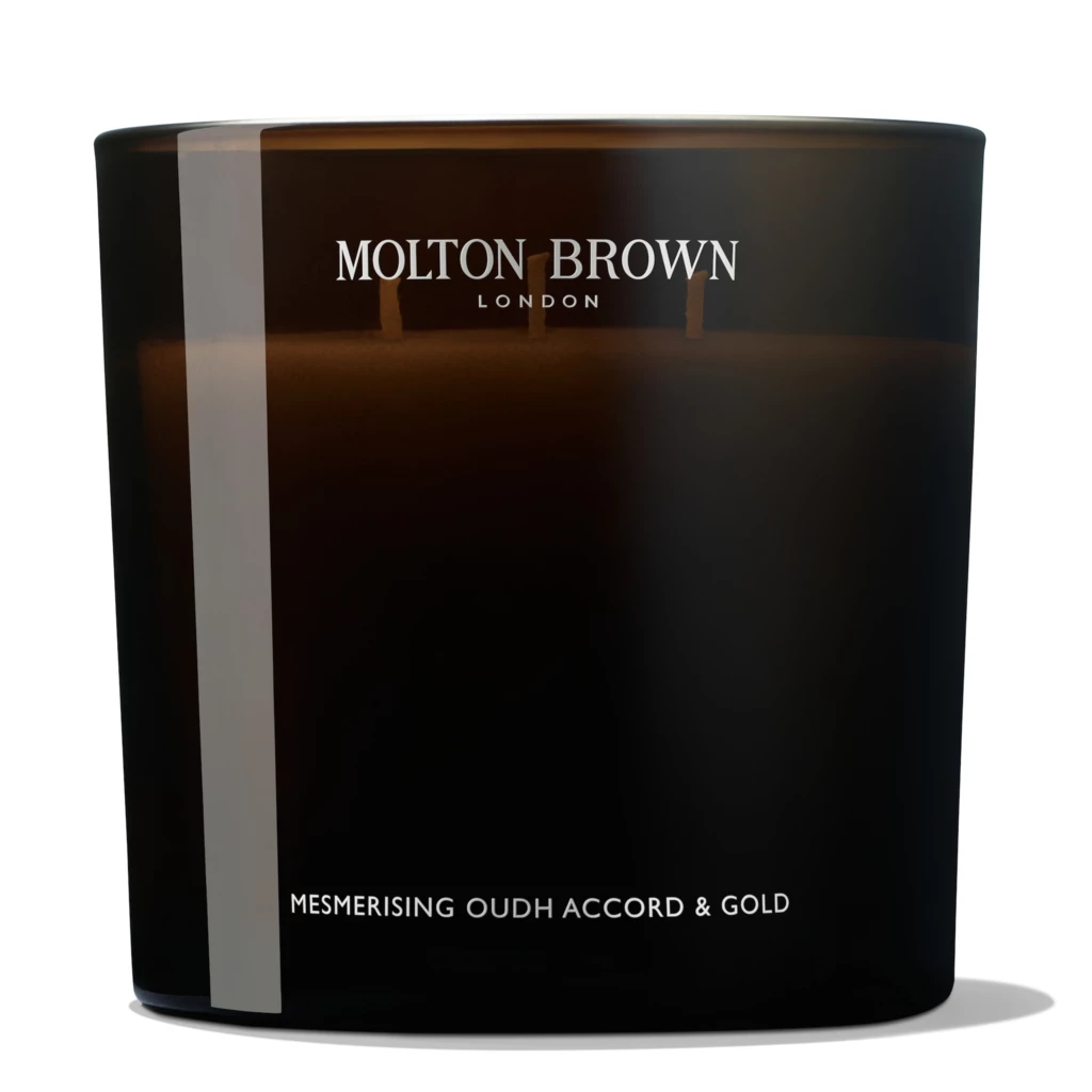 Molton Brown - Mesmerising Oudh Accord & Gold Signature Candle 190 g på KICKS.se