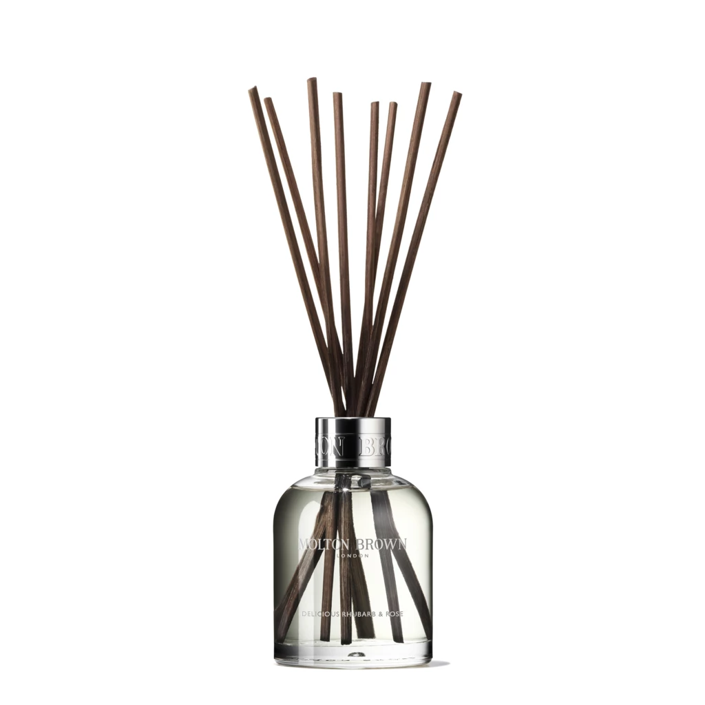 Molton Brown - Delicious Rhubarb & Rose Aroma Reeds 150 ml på KICKS.se
